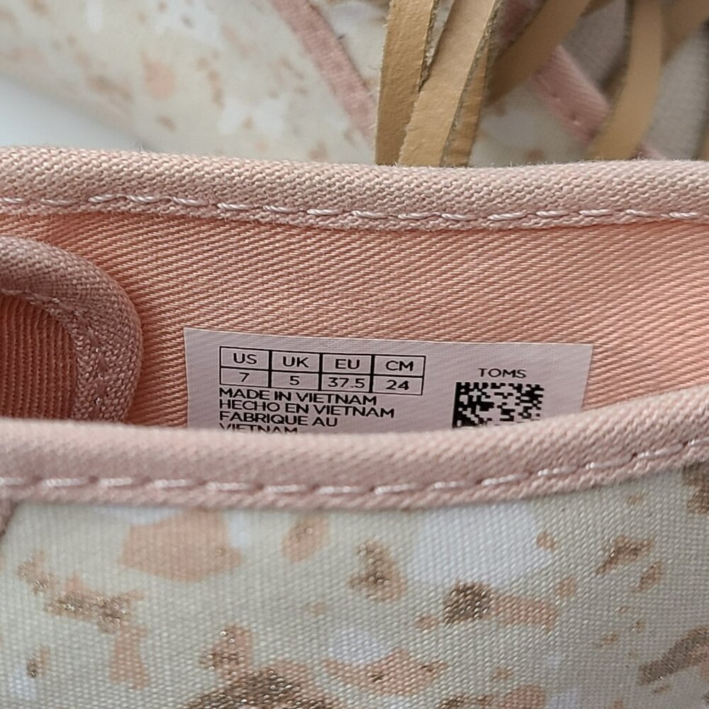 Toms Camarillo Floral Look High Top Sneaker Shoe Pink Preppy Casual - Picture 7 of 10